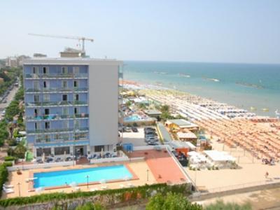 Hotel Majestic Pesaro Exterior photo